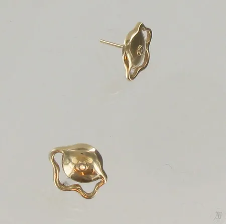 Timanttikorvakorut 2xn.0.005ct, toinen tausta puuttuu, 585, 1,5g Paino: 1,5 g