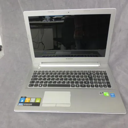 Kannettava tietokone Lenovo Z50-70 15,6\'\', laturi, laatikko, kuin uusi