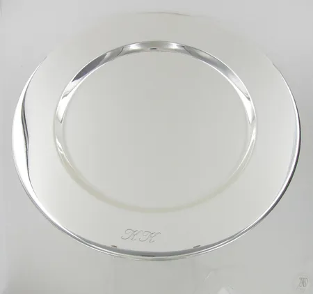 Tarjotin metallia Ø 30cm, kuin uusi