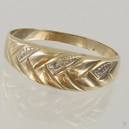 Timanttisormus 1xn.0.005ct, koko 19½, 585, 2,0g Paino: 2   g