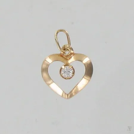 Kiviriipus, korkeus 13mm, 585br, paino 0,1g Paino: 0,1 g