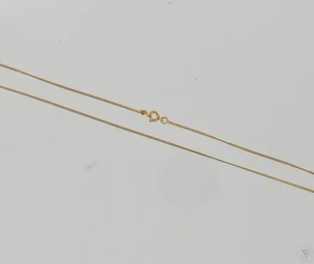 Kaulaketju, viallinen, pituus 44,5cm, 585, paino 2,5g Paino: 2,5 g