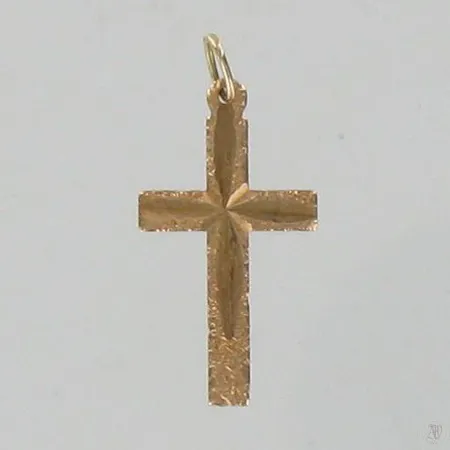 Ristiriipus, korkeus 22mm, 585, paino 0,4g Paino: 0,4 g