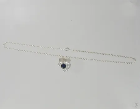 Kaulakoru, Kalevala Koru, pituus 46cm, 925, paino 12,2g Paino: 12,2 g