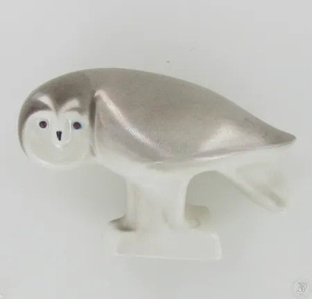 Keramiikkalintu Arabia, korkeus 120mm, harmaa, lysteri, WWF, design Lillemor Mannerheim