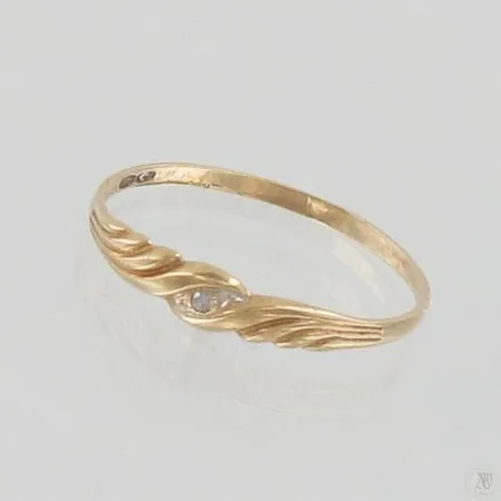 Timanttisormus 1xn.0.005ct, koko 17, 585, paino 0,6g Paino: 0,6 g