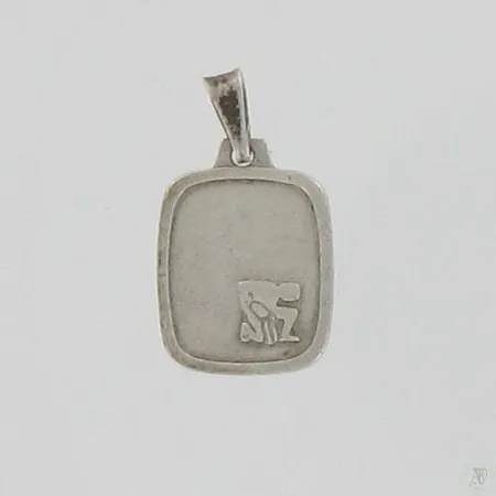 Horoskooppiriipus, koko 21x13mm, 925, paino 1,7g Paino: 1,7 g