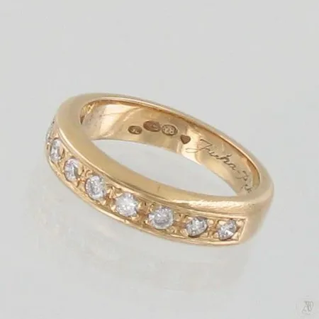 Timanttisormus 9xn.0.05ct, kaiverrettu, koko 16¾, 585, paino 5,5g Paino: 5,5 g