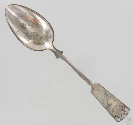 Ruokalusikka, Musla, kaiverrettu, 200mm, 813, paino 35,4g Paino: 35,4 g