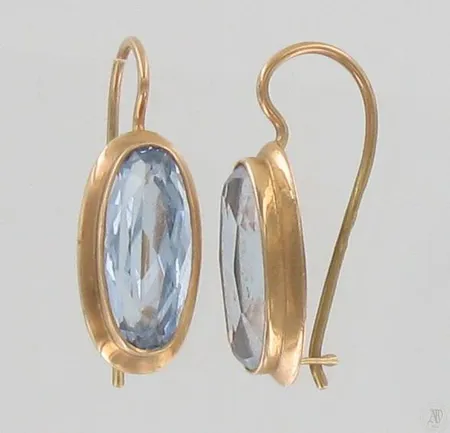 Kivikorvakorut, korkeus 24mm, 585br, paino 2,9g Paino: 2,9 g