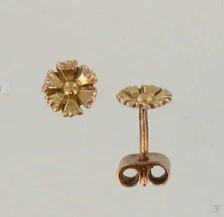 Korvakorut, Ø 6mm, 585, paino 1,3g Paino: 1,3 g