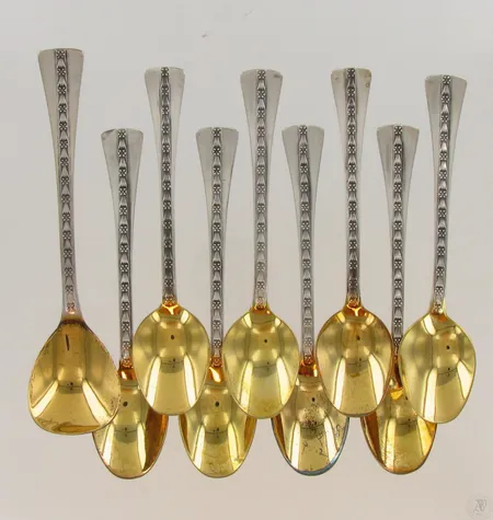 Kahdeksan kahvilusikkaa, 123mm, yleislusikka 138mm, Neuvostoliitto, 916, paino 182,4g Paino: 182,4 g