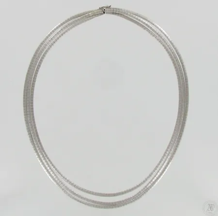 Kaulakoru, pituus 45,5cm, 925, paino 50,1g Paino: 50,1 g