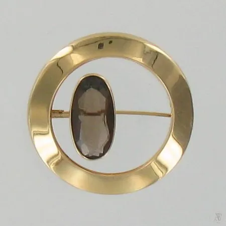 Kivirintakoru, Ø 36mm, vuodelta 1962, 585br, paino 4,8g Paino: 4,8 g