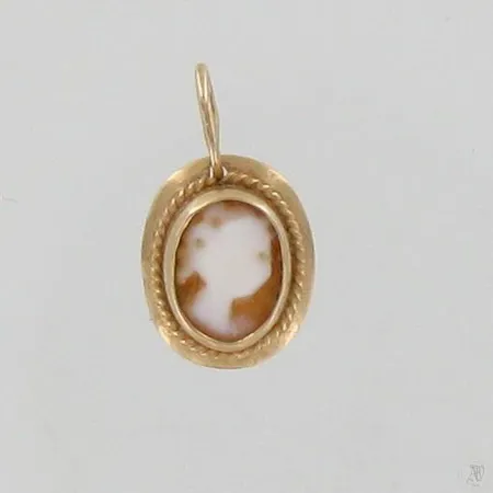 Cameeriipus, korkeus 15mm, 585br, paino 0,6g