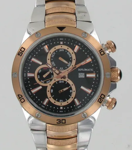 Teräsrannekello Diplomatic, quartz, taulun Ø 46mm, rannekkeen pituus 190mm, paristo loppunut