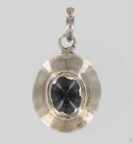 Kiviriipus, korkeus 40mm, 925br, paino 8,5g Paino: 8,5 g