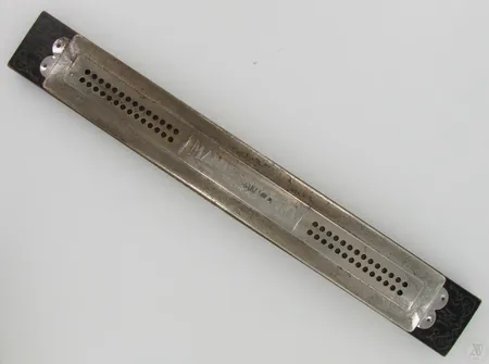 Huuliharppu Marine Band Echo, Patented Tremolo, made in Germany, käytön jälkiä, laatikko
