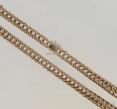 Kaulaketju, pituus 61cm, leveys 12mm, 585, paino 352,5g Paino: 352,5 g