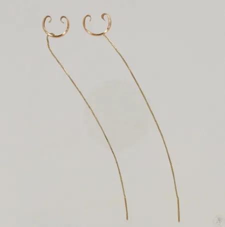 Korvakorut, 585, paino 0,9g Paino: 0,9 g