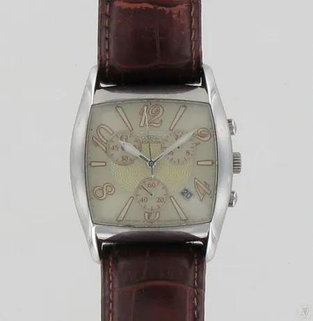 Teräsrannekello Citizen Eco-Drive, nahkarannekkeella, lasissa pieni lohkeama, Ø 34mm
