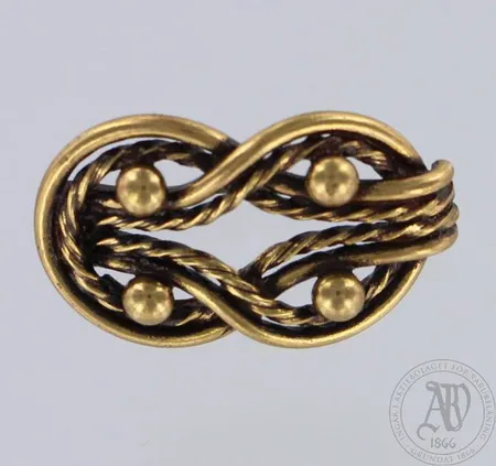 Rintakoru Kalevala koru, Teljänneito, leveys 30mm, pronssia