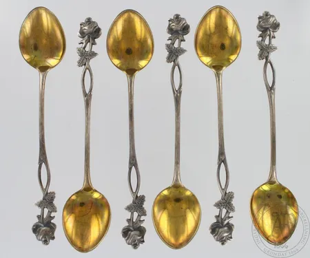 Kuusi kahvilusikkaa, Ruusu, pituus 120mm, 813, paino 63g Paino: 63   g