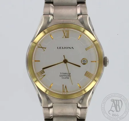 Titaanirannekello Leijona, Titanium sapphire 10 ATM, quartz, taulun Ø 39mm, hihnan pituus 200mm, laatikko