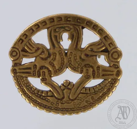 Rintakoru Kalevala Koru, leveys 30mm, pronssia