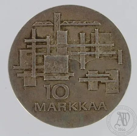 Juhlaraha Itsenäinen Suomi 50 vuotta 1967 10 markkaa, 900, paino 24,1g Paino: 24,1 g