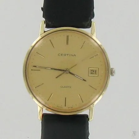 Kultarannekello Certina, kaiverrettu, käytön jälkiä, quartz, taulun Ø 34mm, hihnan pituus 210mm, 585br, paino 29,5g Paino: 29,5 g