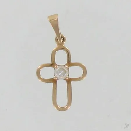 Ristiriipus kivellä, korkeus 21mm, 585br, paino 0,5g Paino: 0,5 g