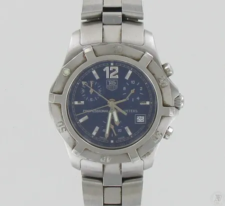 Teräsrannekello Tag Heuer Professional 200 Meters, CN1112, sarjanumero QP7268, quartz, taulun Ø 39mm, hihnan pituus 180mm, takuutodistus, laatikko