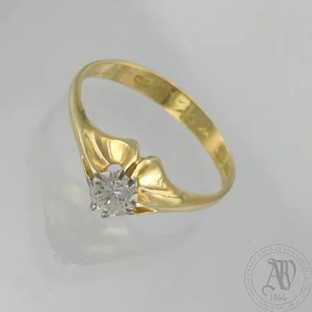 Timanttisormus 1xn.0.30ct, kaiverrettu, koko 16½, 585, paino 2,5g Paino: 2,5 g