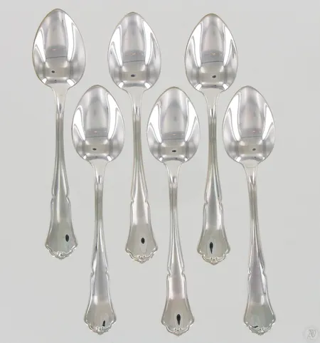 Kuusi kahvilusikkaa, Chippendale, 115mm, Kultakeskus, 830, paino 76,3g Paino: 76,3 g