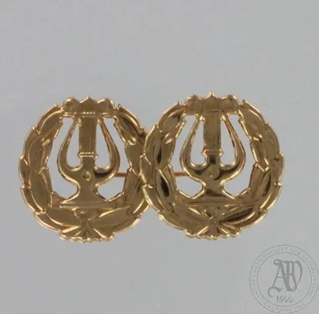 Lyyra, leveys 30mm, 585, paino 0,7g Paino: 0,7 g