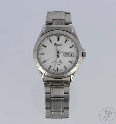 Teräsrannekello Seiko Sapphire, quartz, käytön jälkiä, taulun Ø 38mm, hihnan pituus 180mm
