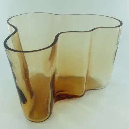 Aalto-maljakko, Iittala, korkeus 140mm Rion ruskea, II laatu