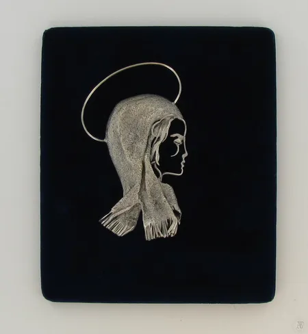 Hopeaveistos, kehyksen mitat 20x17cm, 925br, paino 251,6g Paino: 251,6 g