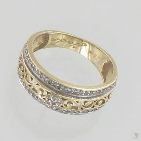 Timanttisormus 61xn.0.005ct, kaiverrettu, koko 16, 585, paino 3,0g Paino: 3   g