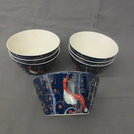 Seitsemän kulhoa, Iittala Taika, korkeus 68mm, 0,6 litraa, sininen