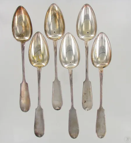 Kuusi ruokalusikkaa, 180mm, 813-830, paino 206,2g Paino: 206,2 g