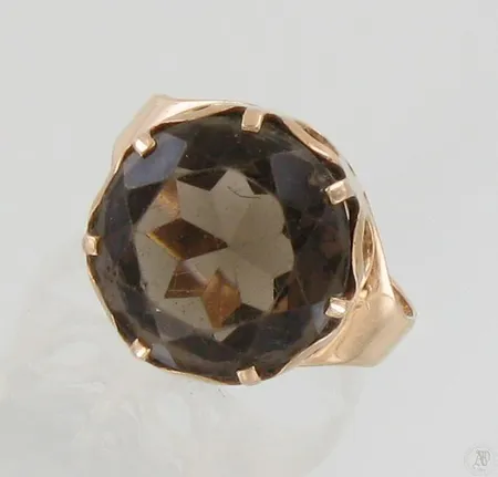 Kivisormus, käytön jälkiä, koko 18, 585br, paino 4,3g Paino: 4,3 g