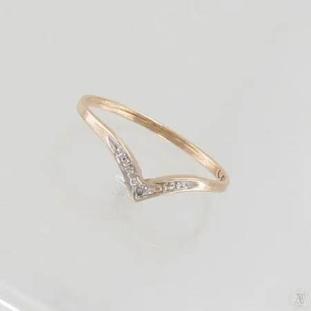 Timanttisormus 1xn.0.005ct, koko 17¾, 585, paino 0,9g Paino: 0,9 g