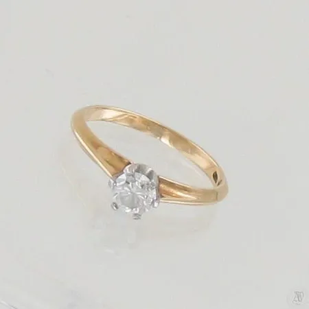 Timanttisormus 1xn.0.47ct, koko 17, 750, paino 2,9g Paino: 2,9 g