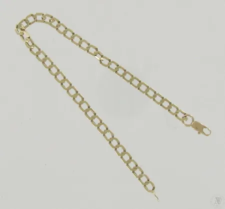 Viallinen ranneketju, pituus 240mm, 585, paino 12,1g Paino: 12,1 g
