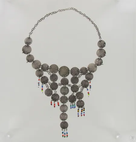 Rahakaulakoru, pituus 43,5cm, paino 71,2g Paino: 71,2 g