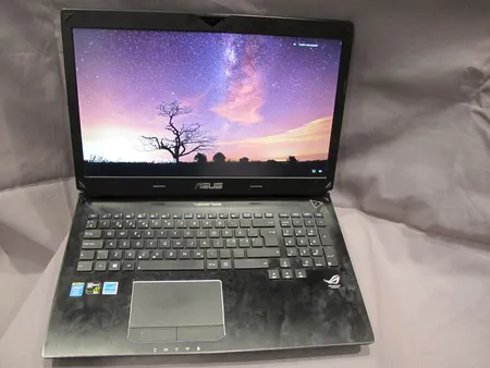 Kannettava tietokone Asus G750JZ 17,3/17-4710HQ/8 Gt/GTX880M 4 Gt/750 Gt, takuu voimassa 9/2017