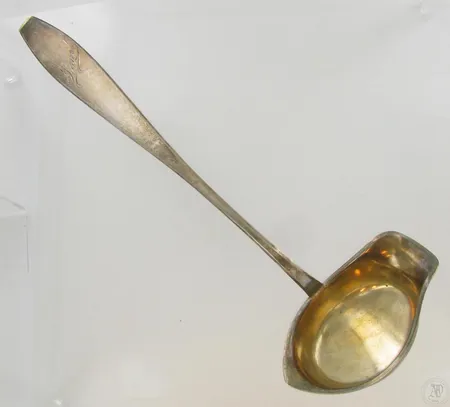 Kauha, Matta, kaiverrettu, vuodelta 1936, 813, paino 143,0g Paino: 143   g