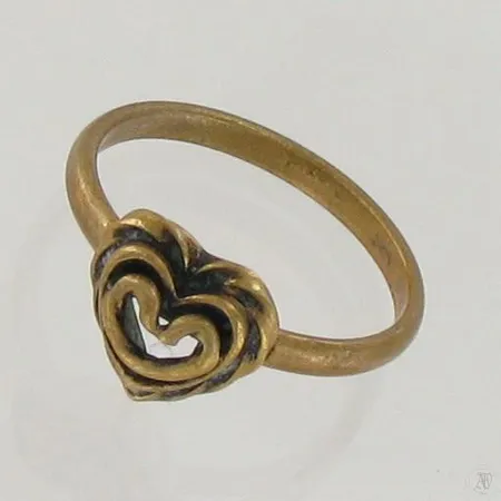 Sormus, Kalevala Koru, Talon Sydän, koko 17¾, pronssi